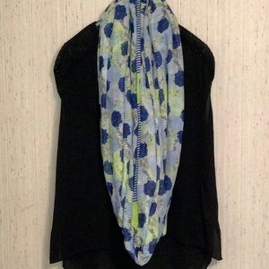 Reversible infinity scarf. Add color to any solid color top.